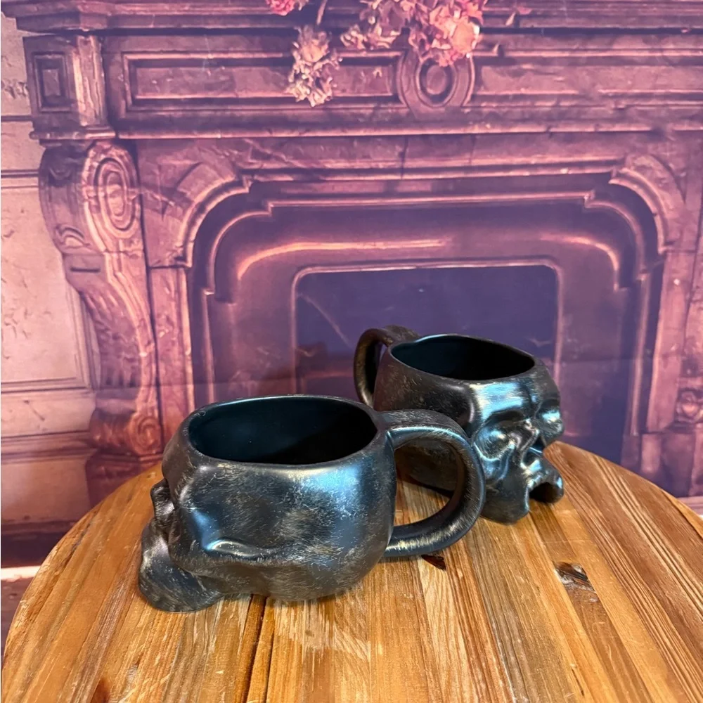 Williams Sonoma Halloween Skull Coffee Mugs Party Retired Rare Collectible